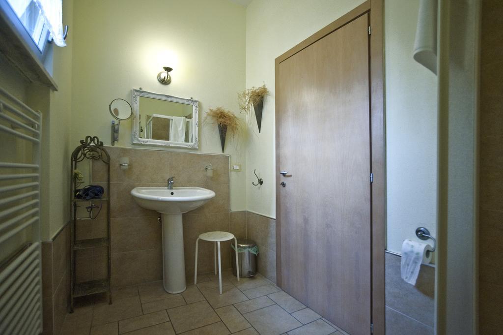 Sogno D'Oro B&B Poggibonsi Quarto foto